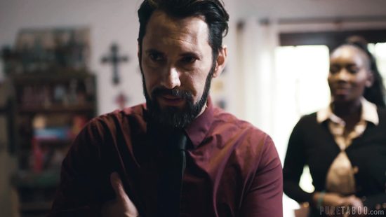 Ebony dazzles with how tight she is