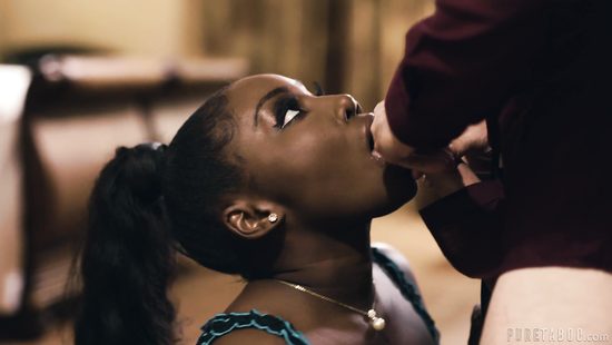 Ebony dazzles with how tight she is