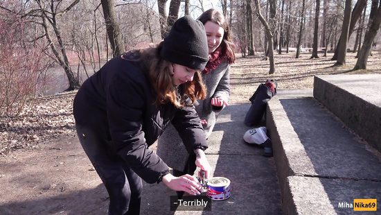 Aroused teen ends massive cam sex with facial