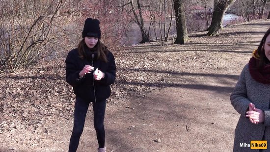 Aroused teen ends massive cam sex with facial