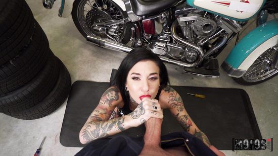 Big inches for a slutty tattooed MILF