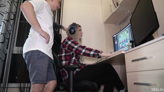 Bitch rides in insane modes