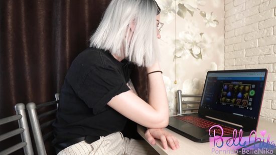 Anal cuckold for a sexy blonde