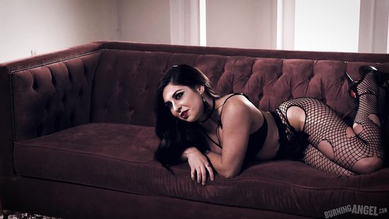 Keira Croft devours cock in evil XXX shag