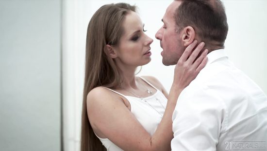 Passionate babe puts it in both holes