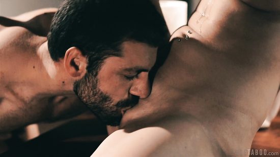 Cock sucking babe ends up riding hard