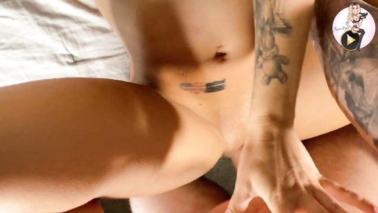 Blonde chick spreads for tasty missionary