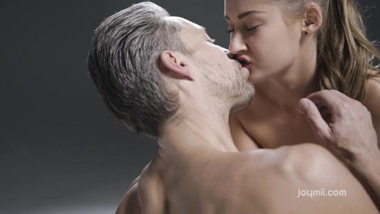 Lutro laying his pipe in Tiffany Tatum's tunnel