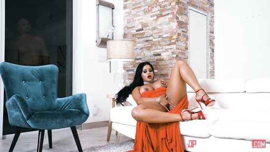 Mary Jean enduring Ramon Nomar and Jmac