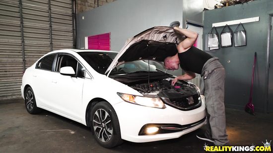 Mechanic fixing blonde's rusty pussy too