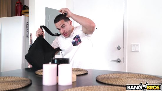 Brunette saw his cock in the shower, now she wants it