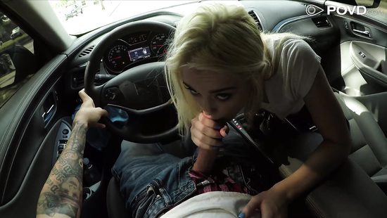 Blonde started off in the car with steamy blowjobs