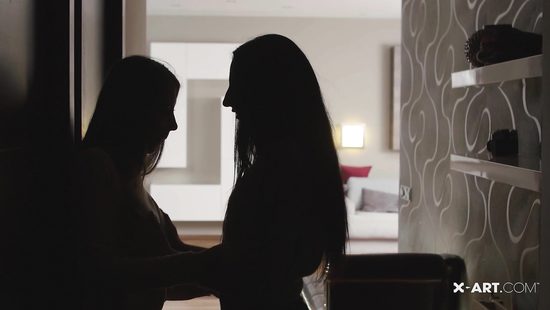 Horny whores doing just fine without dick