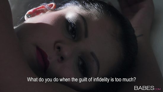 Busty infidel smashed brutally in bed