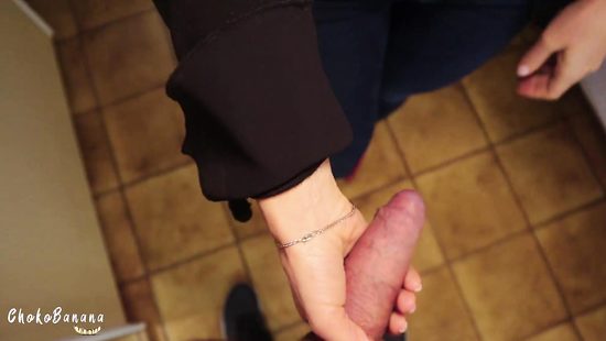 Smashing pink pussy of gorgeous Chokobanana