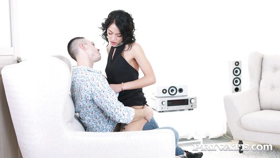 Fucking a glamour girlfriend makes him cum