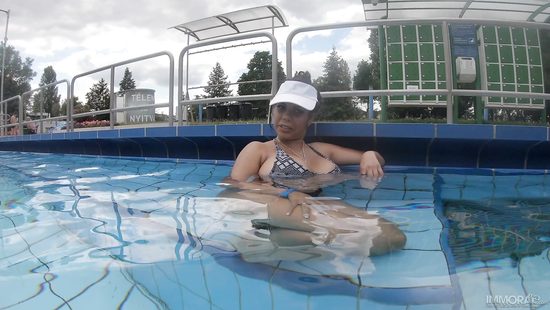 Latina fucks and plays with sex toys