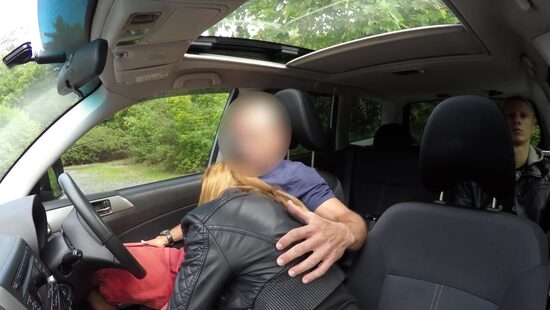 Wife cuckolds hubby with some dude