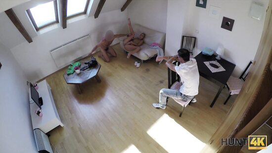 Teen cheats on her boyfriend with his friend