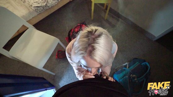 Marilyn Sugar grinds on a dick like a pro