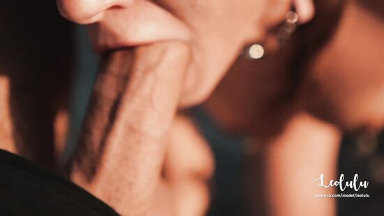 Slender chick craves for a pecker