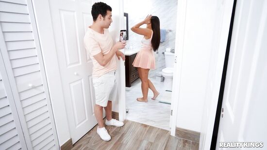 Deep penetration for a chubby bitch