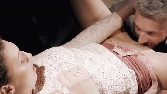 Giving cunni before hardcore nailing