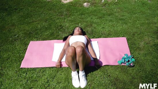 Yoga babe goes for a big dong