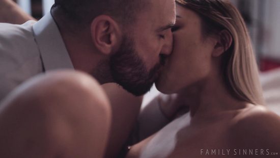 Stepdad bangs his Asian stepdaughter