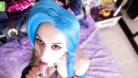 Russian slut begs for anal sex