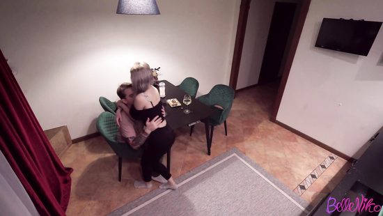 Babe enjoys anal in a homemade vid