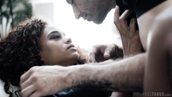 Ebony cutie likes it rough