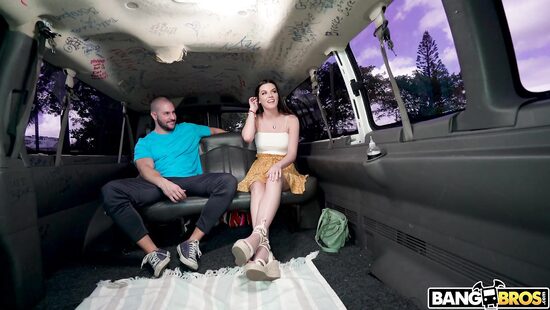 Hardcore sex in the limo