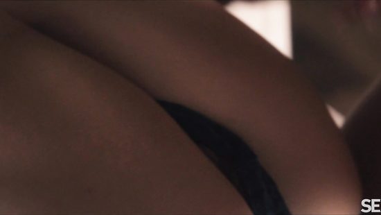 Lesbian babes are getting naughty