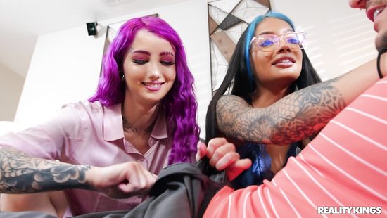 FFM threesome on the floor