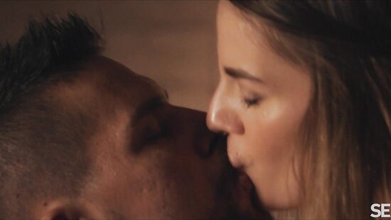 Blonde gets fucked in club