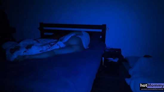 Brunette babe is shagged sideways