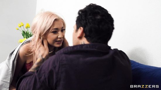 Inked punk nails petite blonde