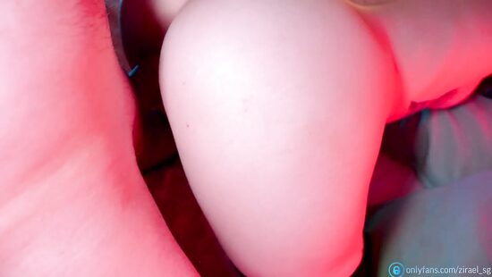 Bubble butt blonde enjoys fucking