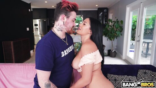 Serena Santos polishes big knob