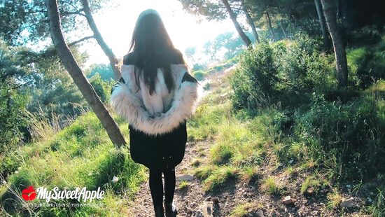 Girlfriend throats cock in the woods