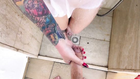 Busty nymph gets stuffed in the shower