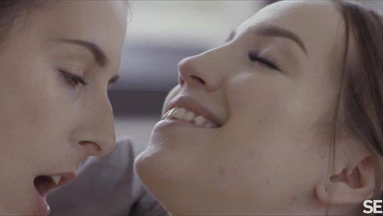 Lesbian babes are lovemaking