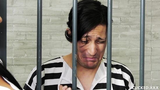 Inmate watches cop fuck lustful brunette from his cell