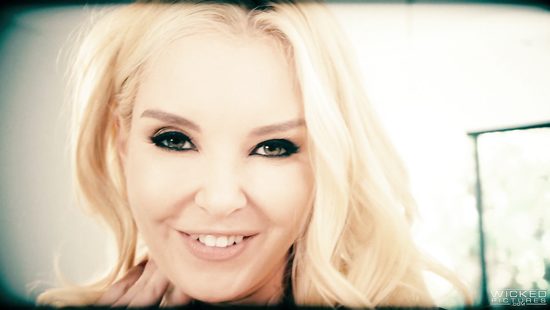 Naughty Aaliyah Love screwed on a fancy sofa