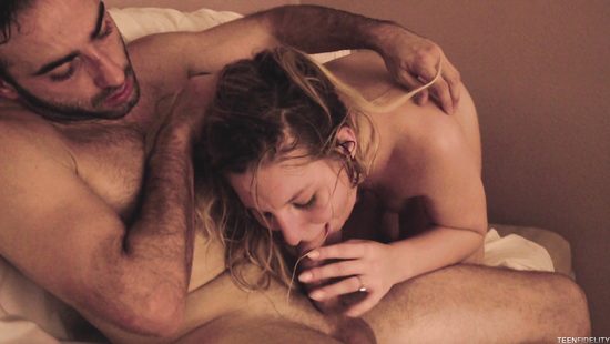 Jake Adams making hot blonde orgasm strongly