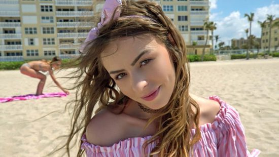 Pretty dame sucking and riding mammoth shaft