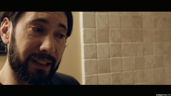 Huge shaft makes whore scream her lungs out