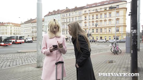 Chick shares BBC with equally horny girlfriend