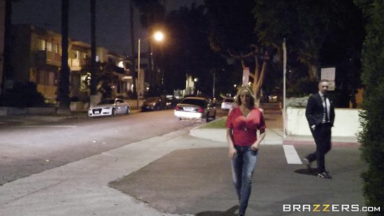 Smutty blonde hungry for a good fuck